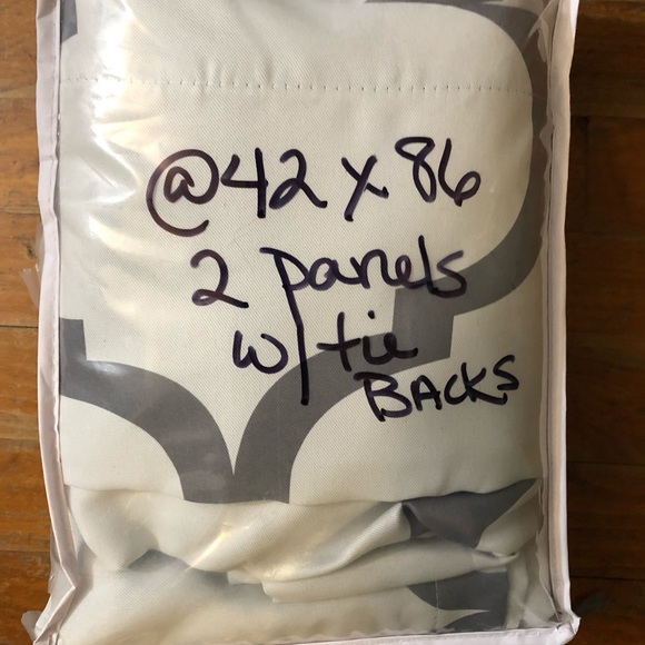 Melodieux off white with grey pattern 42 x 86 inches two panel curtains - Picture 2 of 4